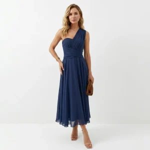 Anastácia | Vestido com Costas Abertas
