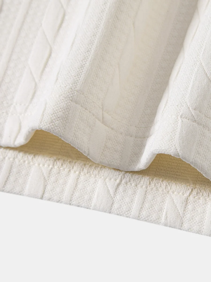 Vernazza | Polo Relax Fit 2 em 1 Twist Jacquard com Decote em V - Image 9